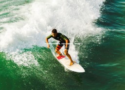 开云官网-曼城轻取大捷，小组头名遥遥在望，球队曼城